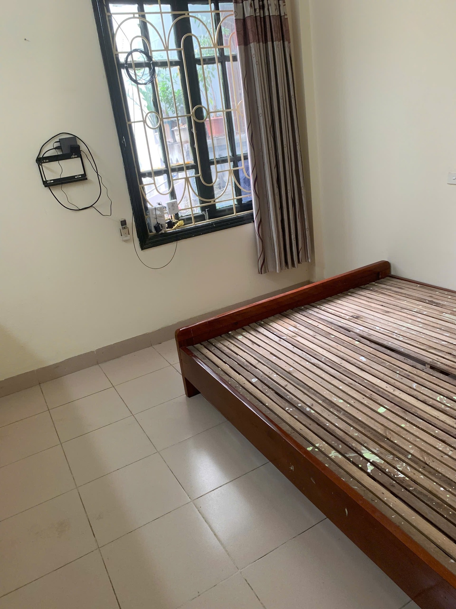 Cho thuê nhà ngõ 250 Tân Mai 3 tầng x 30m2, 3 ngủ, 2 vệ sinh, ở GĐ, nhóm, KD online, 8.5tr - Ảnh 4